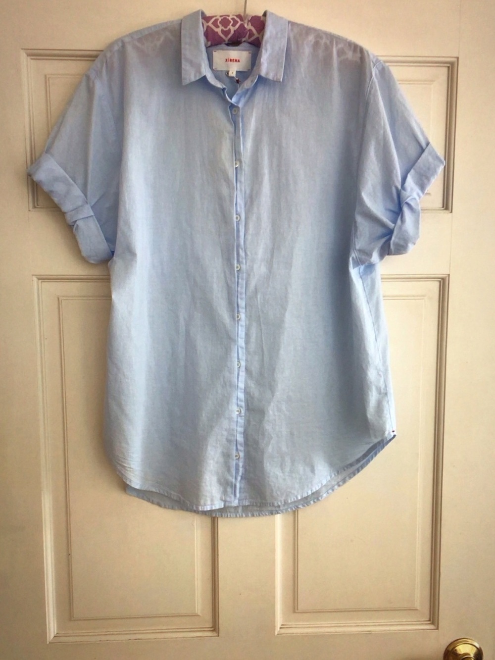 XiRENA Light Blue Button-Down Short Sleeve Blouse